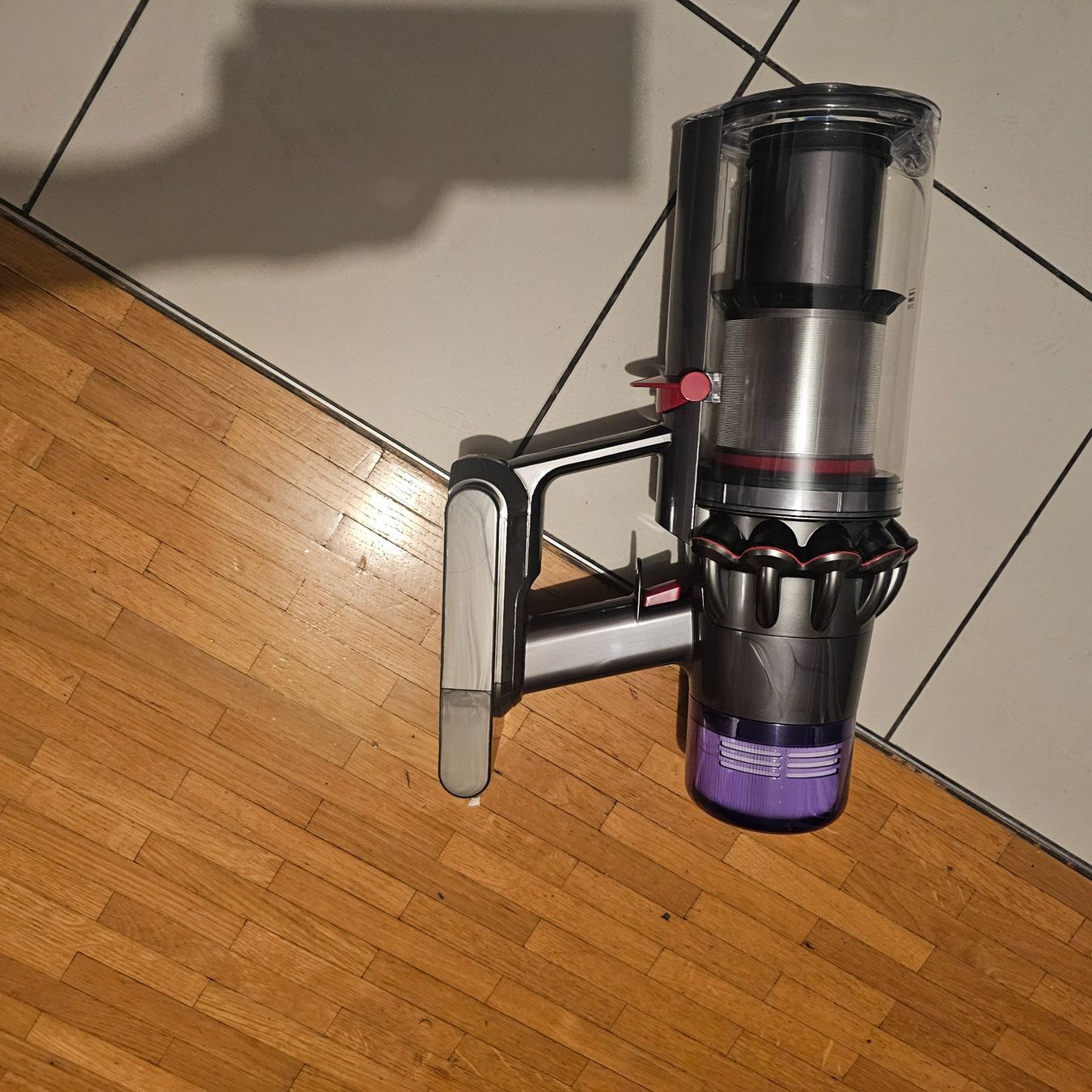 Dyson Aspirapolveri & Accessori: Dyson v11 NEUF -1fr – Nuovo (secondo la descrizione) da Plan les Ouates venduto da Ana_s21 1