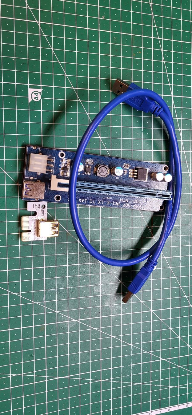 Coin Miner: Adaptateur PCI-E vers USB 3.0 Mining 1X à 16X – Usato da Düdingen venduto da boascompras