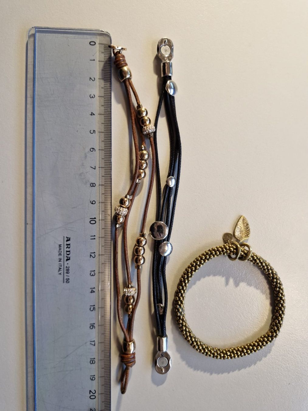 Fossil Bracciali & Braccialetti: 3 elegante Armbänder-Sets – Leder & Metall – Usato da Immensee venduto da petoti 2