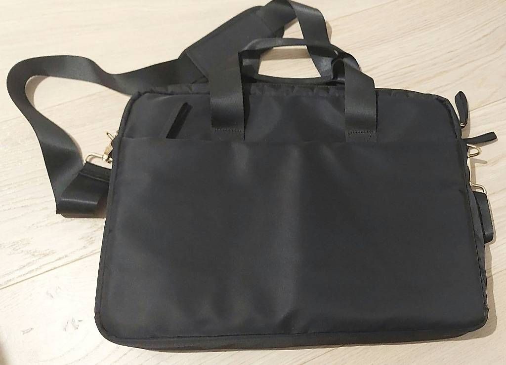 Taschen: Laptoptasche – Gebraucht aus Allschwil von rajmahal