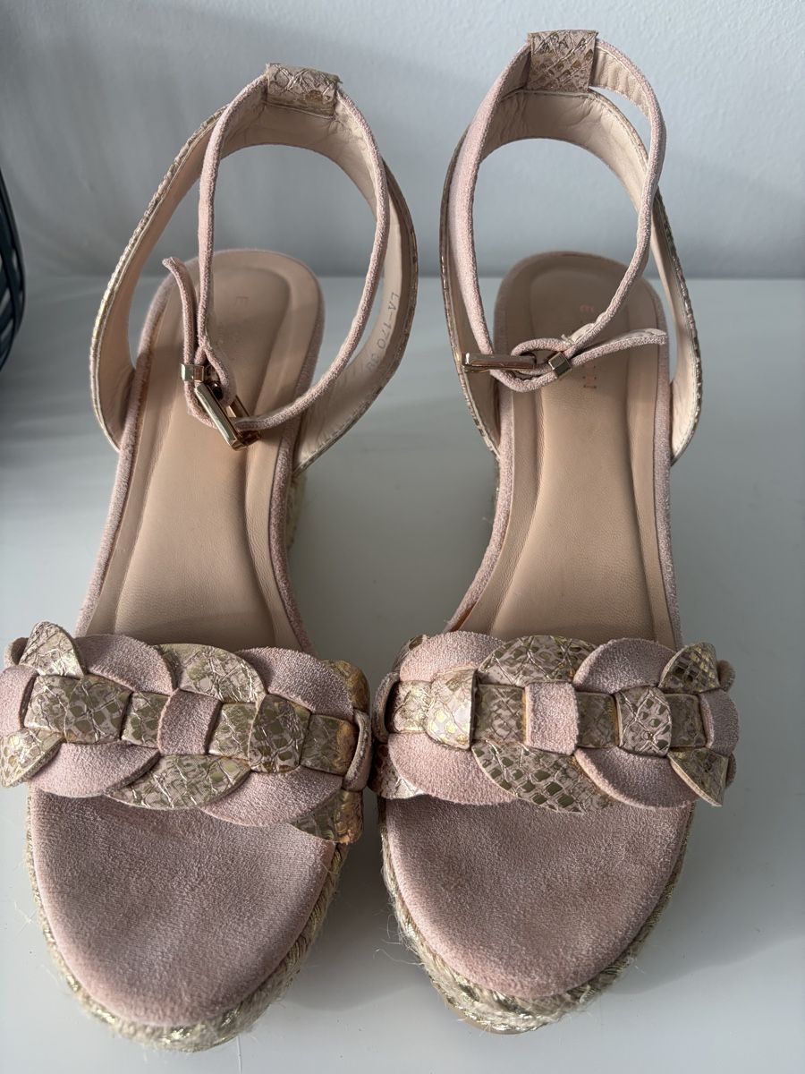 Damenschuhe: Plattformsandaletten Gr 38  – Gebraucht aus Othmarsingen von che_n8zz 3