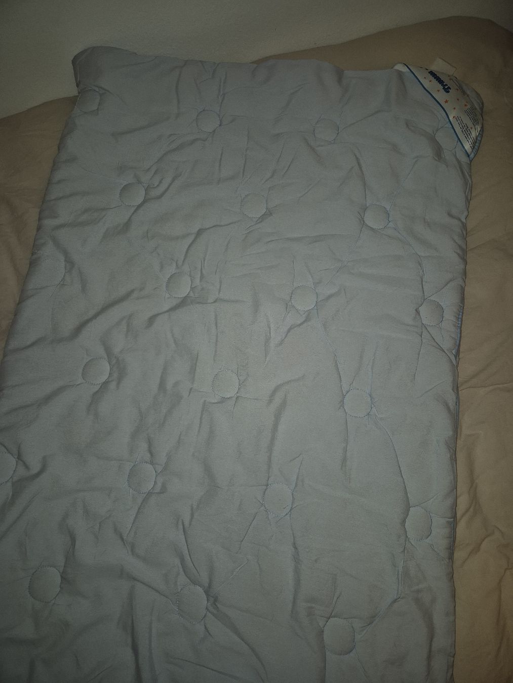 Coperte: Bettdecke 155x200 – Usato da Cham venduto da azebaa