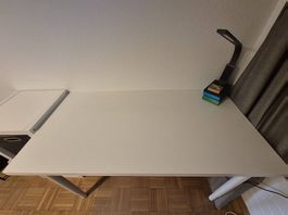 IKEA Lagkapten Tischplatte inkl. Tischbeine verstellbar