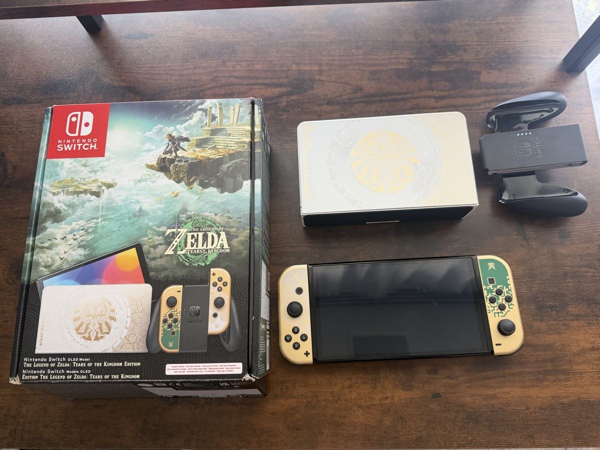 Nintendo Konsolen: Nintendo Switch OLED Zelda – Gebraucht aus Roggliswil von Martin7799 1