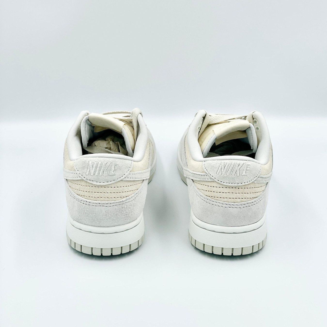 Nike Scarpe da uomo: Nike Dunk Low PRM Vast Grey EU 40.5 – Nuovo e nell'imballaggio originale da Erlinsbach venduto da sasneakers 5
