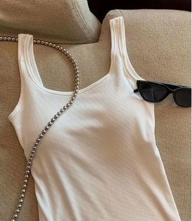 NEUES Top mit Brust Pads uni weiss Gr. XS - 225360