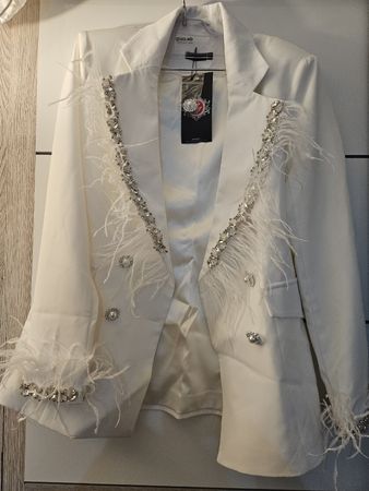 Edler Blazer/Anzug weiss Gr.36 mit Federn Steinen neu!