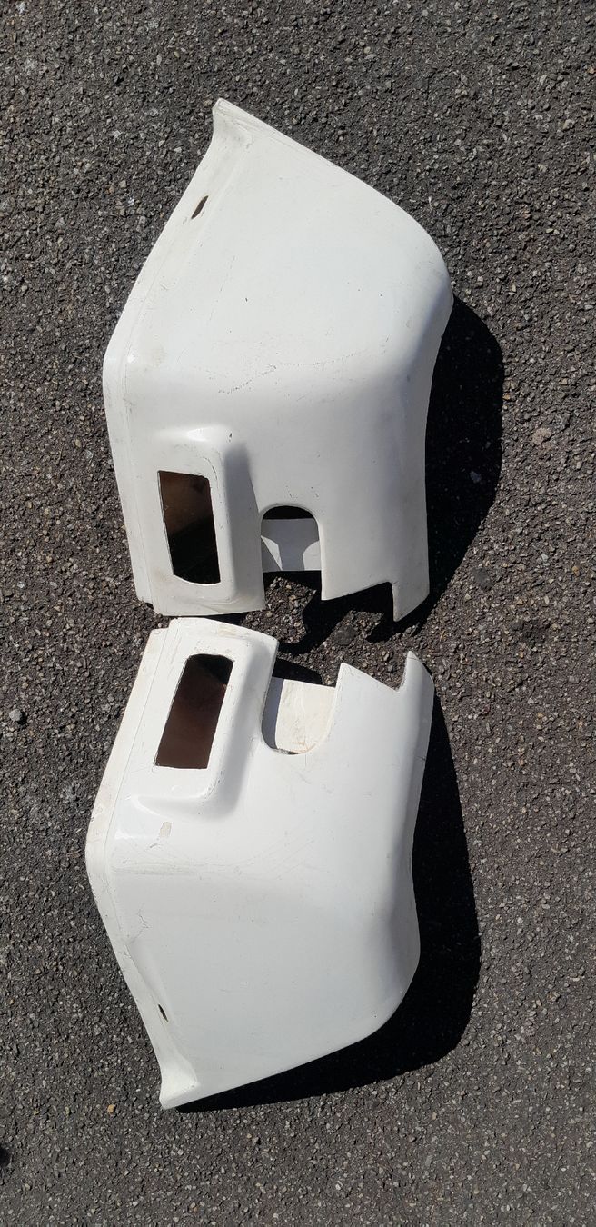 Tutti pezzi di ricambio auto: Triumph Spitfire Blinkerecken Polyester – Nuovo (secondo la descrizione) da Luterbach venduto da trixexpresso