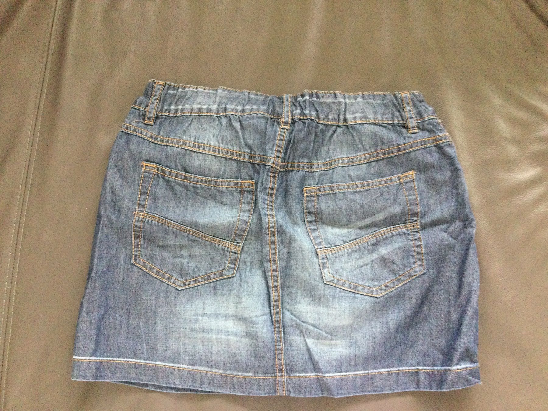 Benetton Vestiti & Gonne: Lässiges Jeans-Röckli – Usato da Horw venduto da Benny017 1