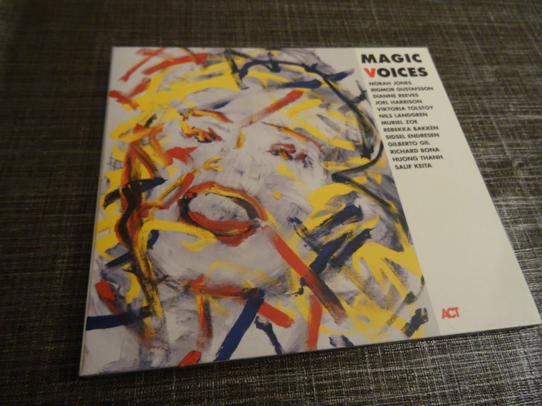 CD: Magic Voices CD – Usato da Olten venduto da Disc-Ausverkauf