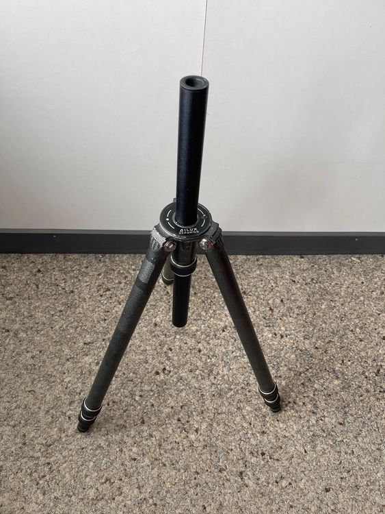 Gitzo Treppiedi & Teste: GITZO GILUX Reporter Stativ, Made in France, Vintage – Usato da Thun venduto da BanjoDan