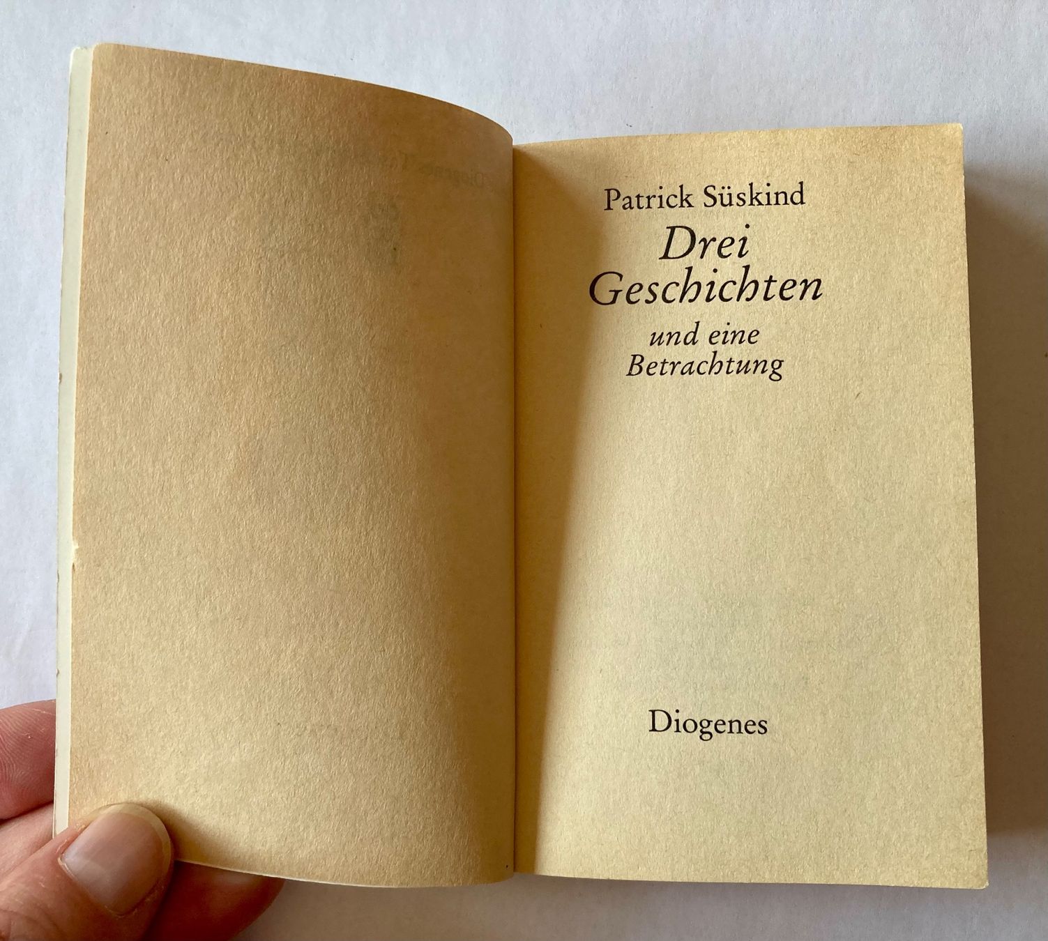 Libri: Drei Geschichten - Patrick Süsskind – Usato da Bubendorf venduto da Alpenheidi 2