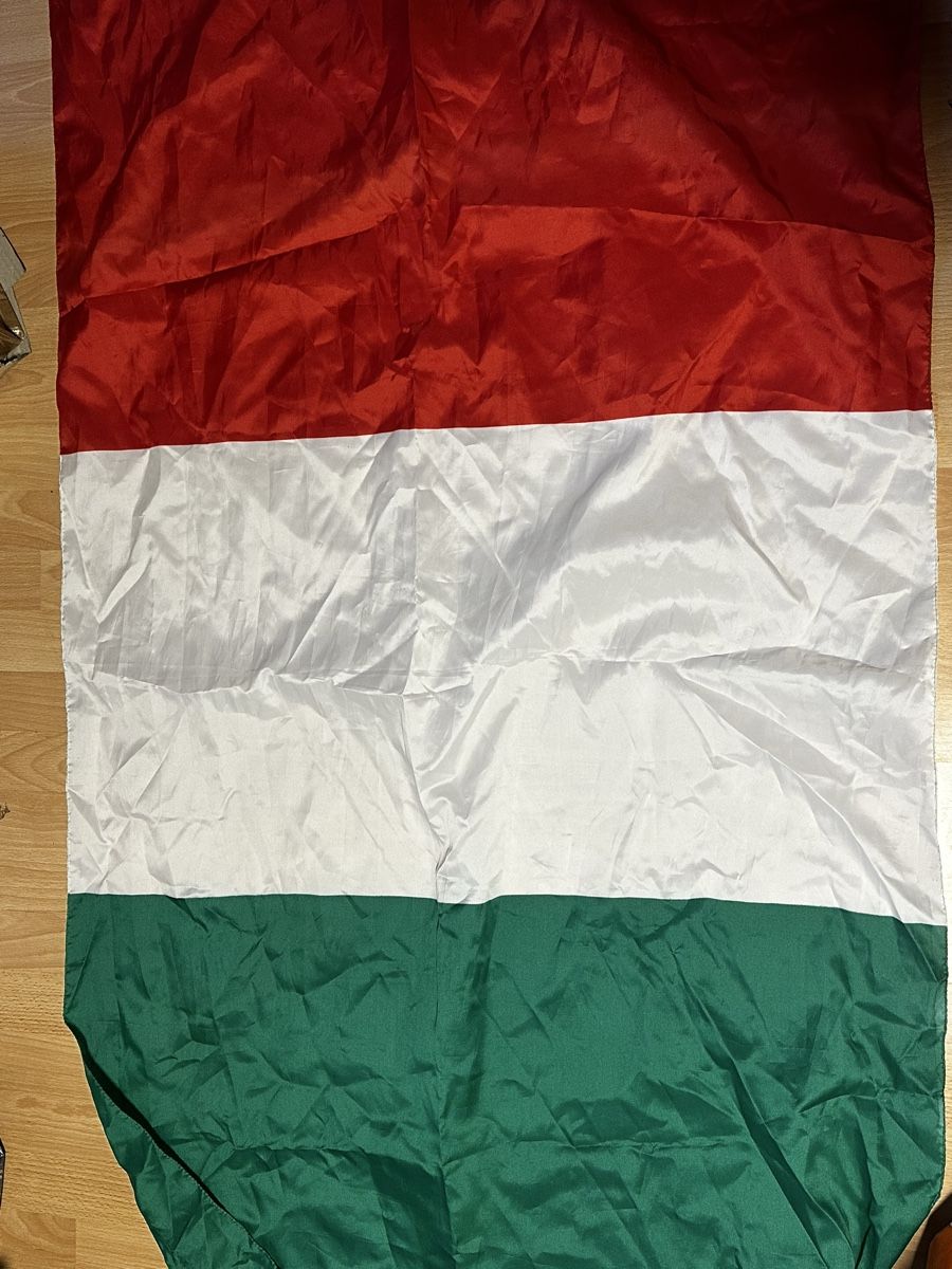 Bandiere: Drapeau Italie 85x140 – Usato da Lausanne venduto da sam_hp5y