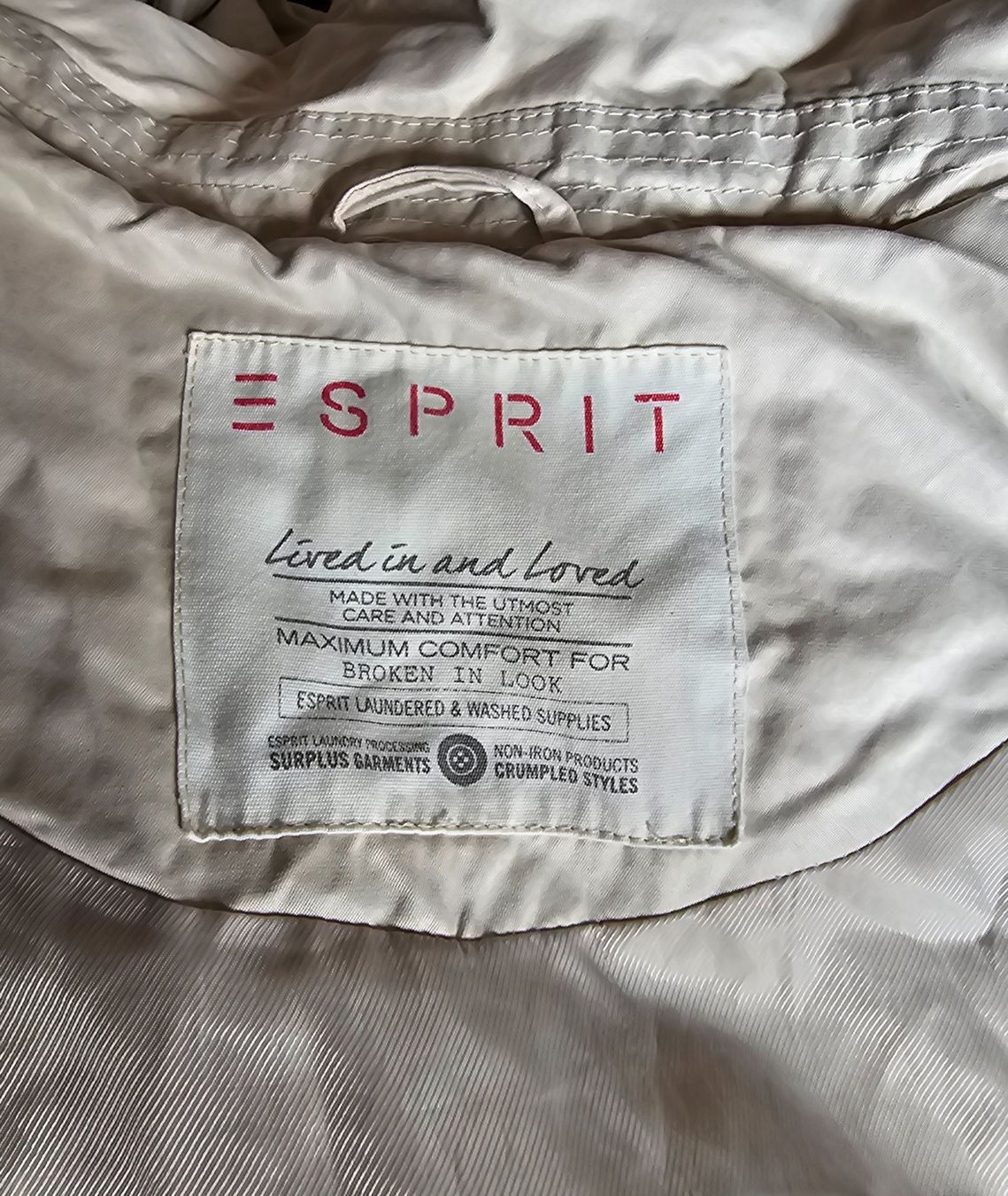 Esprit Cappotti: Sommer Mantel ESPRIT Casual Gr. 34 – Usato da Füllinsdorf venduto da Sunnebliemli7 3