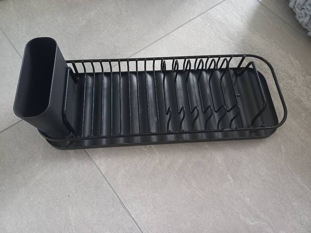 Recipients et similaires: Égouttoir en plastique – D'occasion à Lausanne par flo_v9jc