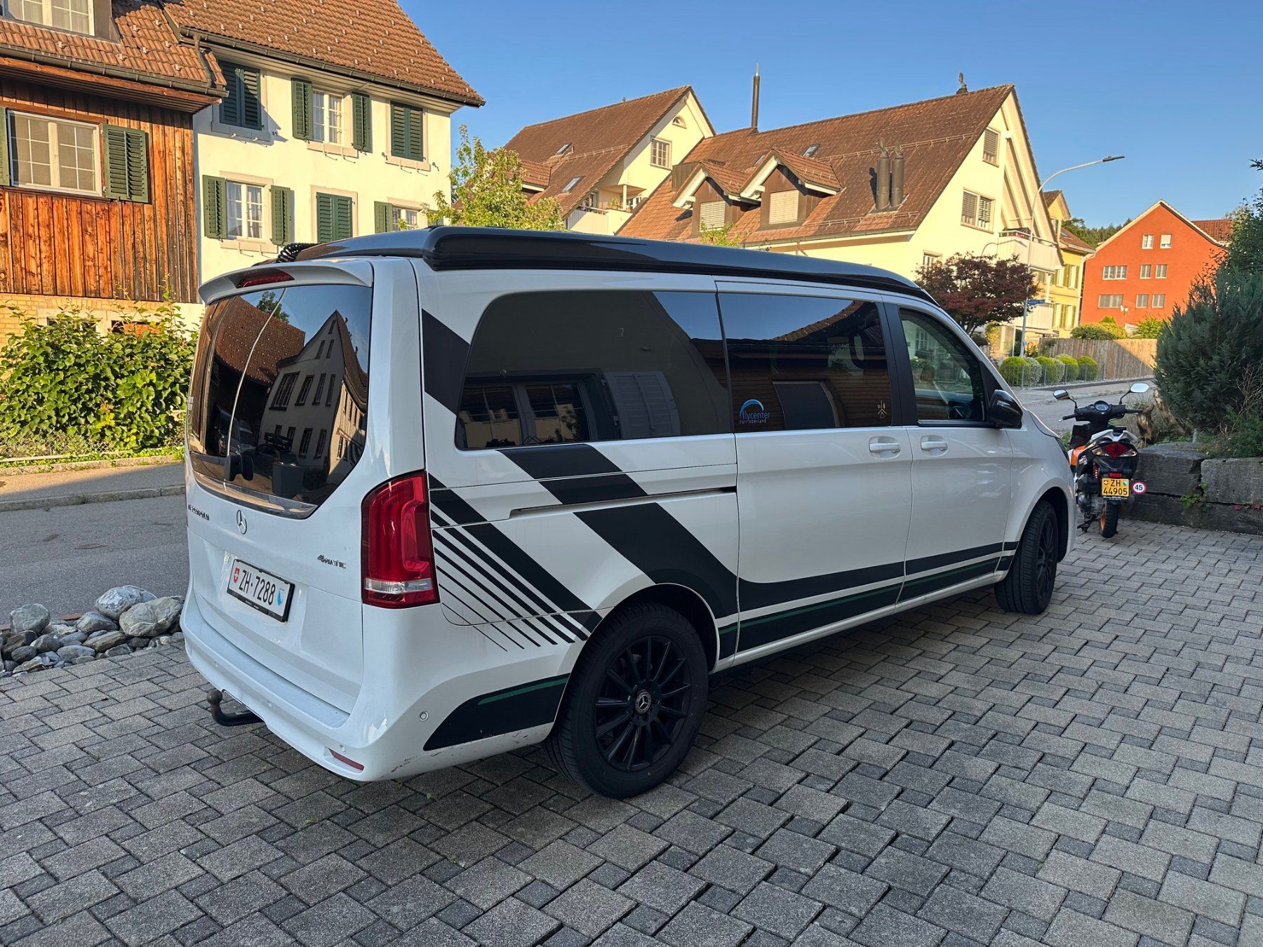 Mercedes-Benz Camping Fahrzeuge: Mercedes-Benz Marco Polo 300d 4Matic, AMG Linie (MP 300d 4M) – Gebraucht aus Hittnau von domi.wettstein 1
