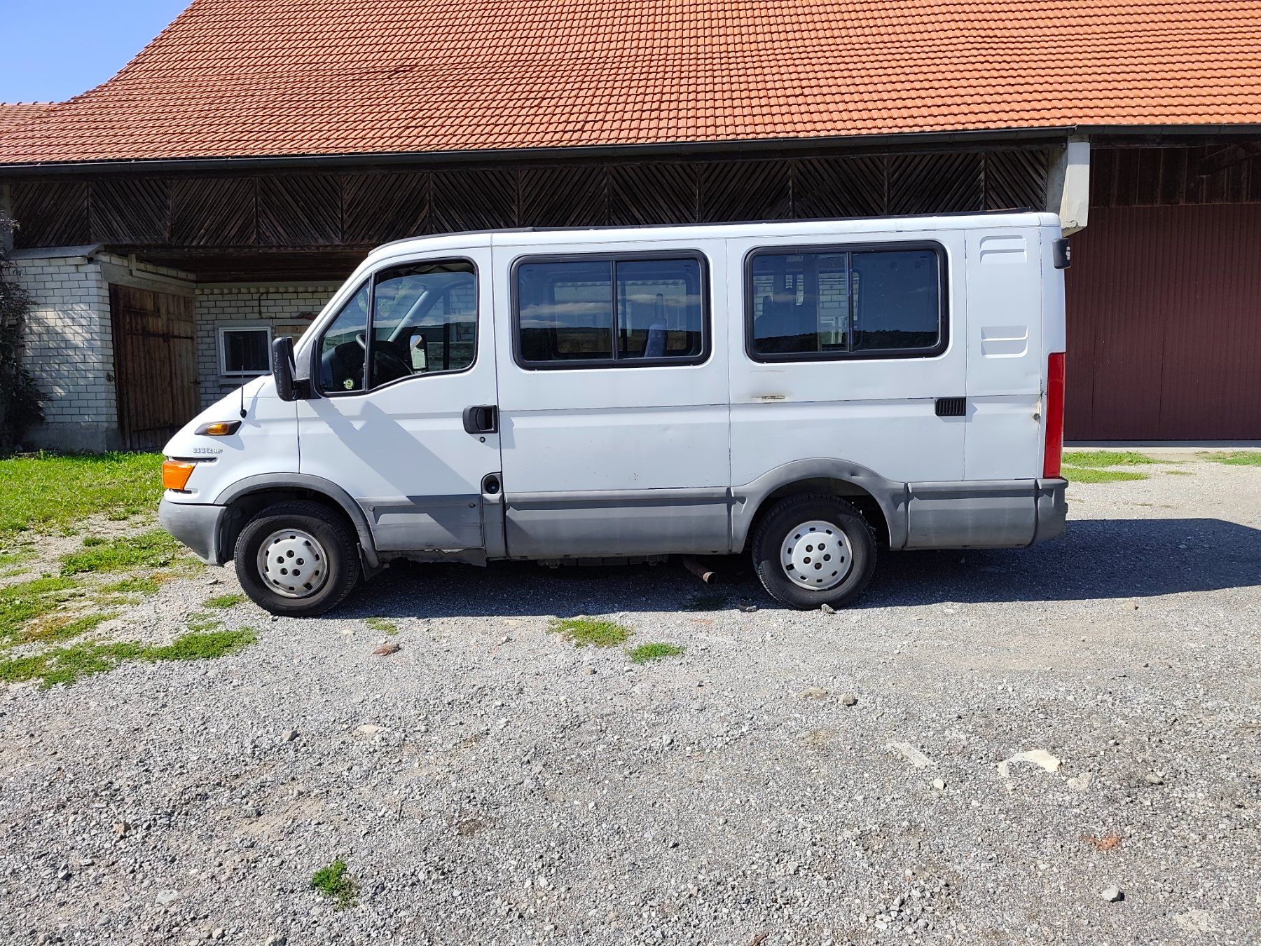 Iveco Veicoli commerciali: Iveco 9 places 35S12C – Usato da Vaulruz venduto da biftuning 2