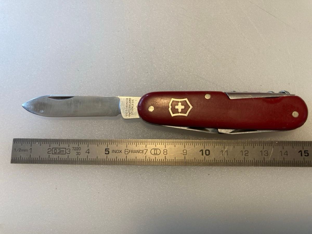 Victorinox Couteaux de poche: Sackmesser – D'occasion à Krauchthal par colligio 6