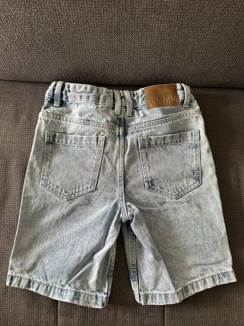 C&A Pantaloni: C&A kurze Jeans Slim Gr. 146 – Usato da Boppelsen venduto da KASIBO 1