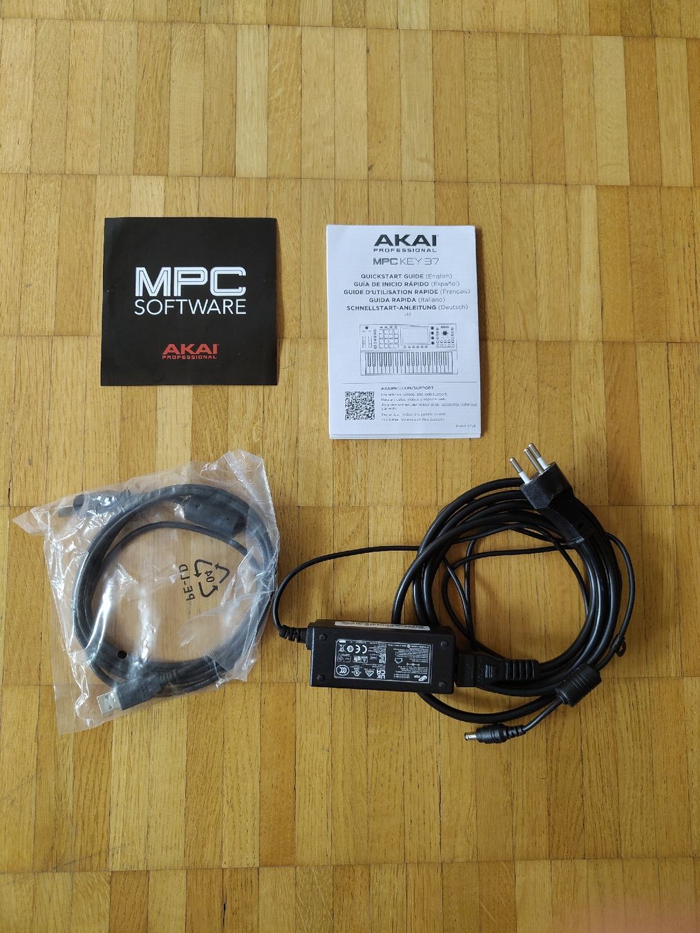 Akai Strumenti musicali: AKAI MPC KEY 37 – Usato da Zürich venduto da Master_Blaster 2