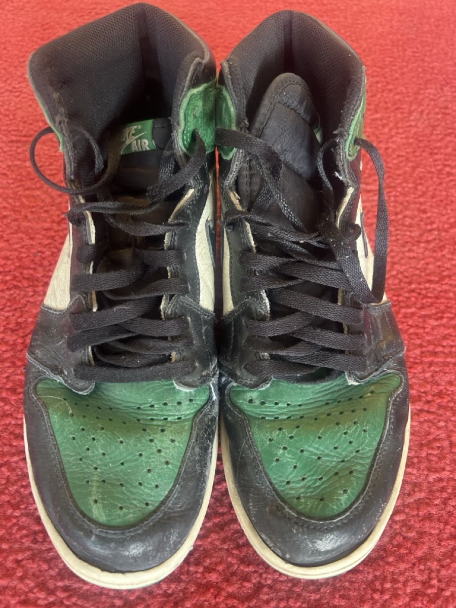 Jordan Herrenschuhe: Air Jordan 1 High Grösse 43 gebraucht – Gebraucht aus Wollerau von Plakatfreund