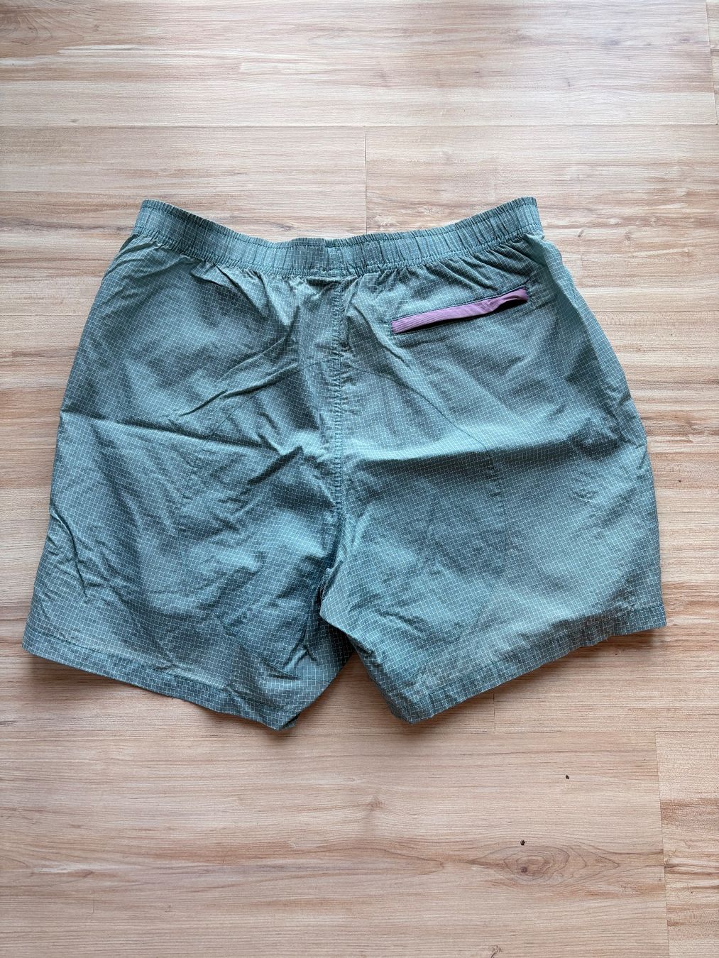 Obey Pantaloni: Obey Shorts – Usato da Wigoltingen venduto da _vntg_ 3