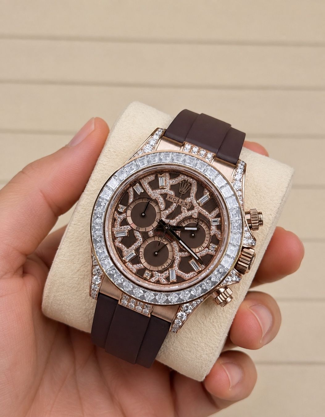 Rolex Montres: Rolex Cosmograph Daytona ref. 116515LN Full set 2022 – D'occasion à La Corbaz par ts5_567x