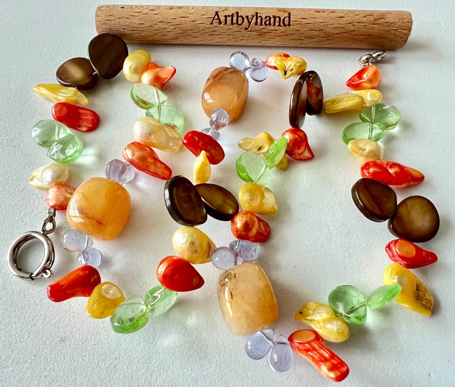 Catenine: Sommer - Kette aus Barock- Perlmutt -Achat & Glas Perlen – Usato da Ruswil venduto da artbyhand