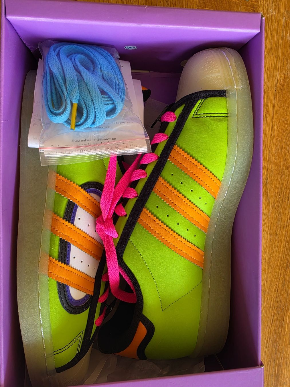 Adidas Scarpe da uomo: ADIDAS Simpsons Superstar Simpsons Squishe – Nuovo (secondo la descrizione) da Baden venduto da Seoulsy 2
