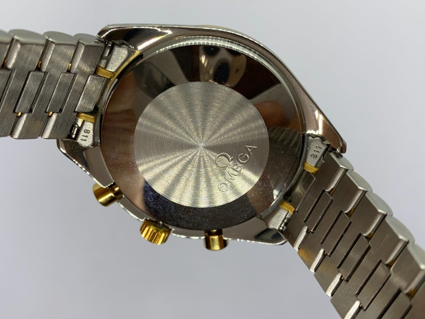 Omega Orologi: OMEGA Speedmaster 39mm Automatik – Usato da Arch venduto da Karibu19 4