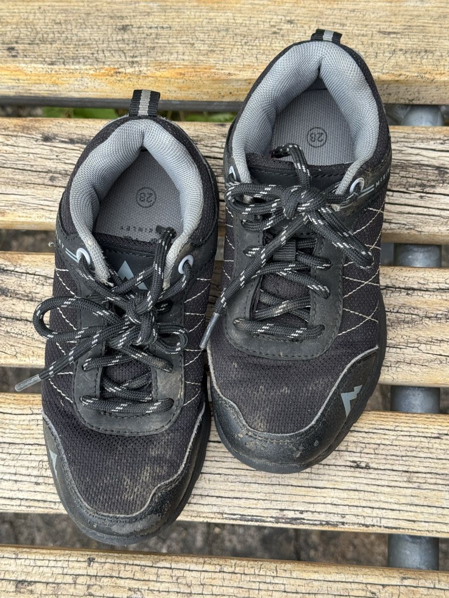 Mckinley Scarpe per ragazzi: Trekkingschuhe Grösse 28 – Usato da Wohlenschwil venduto da susburg 2