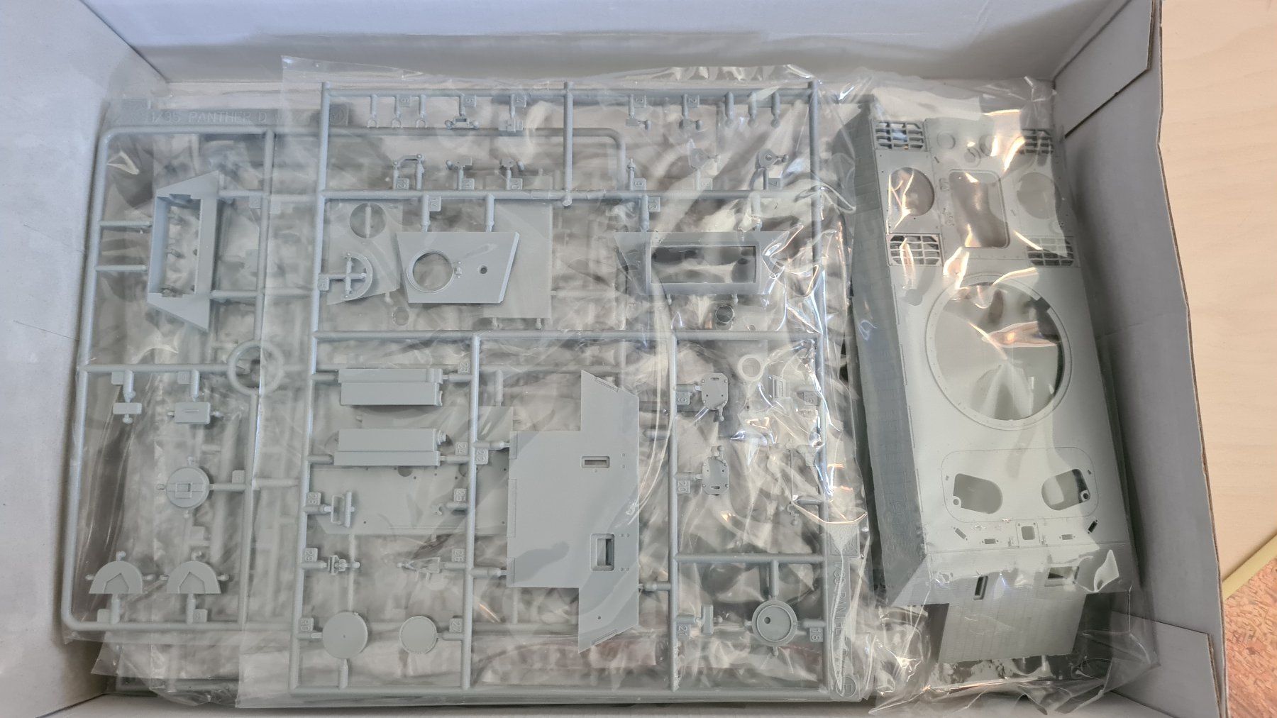 Kit di modellismo & Modellini statici: 1:35 Panther D mit Zimmerit - Dragon 6428 – Usato da Bassersdorf venduto da jackbmw 6
