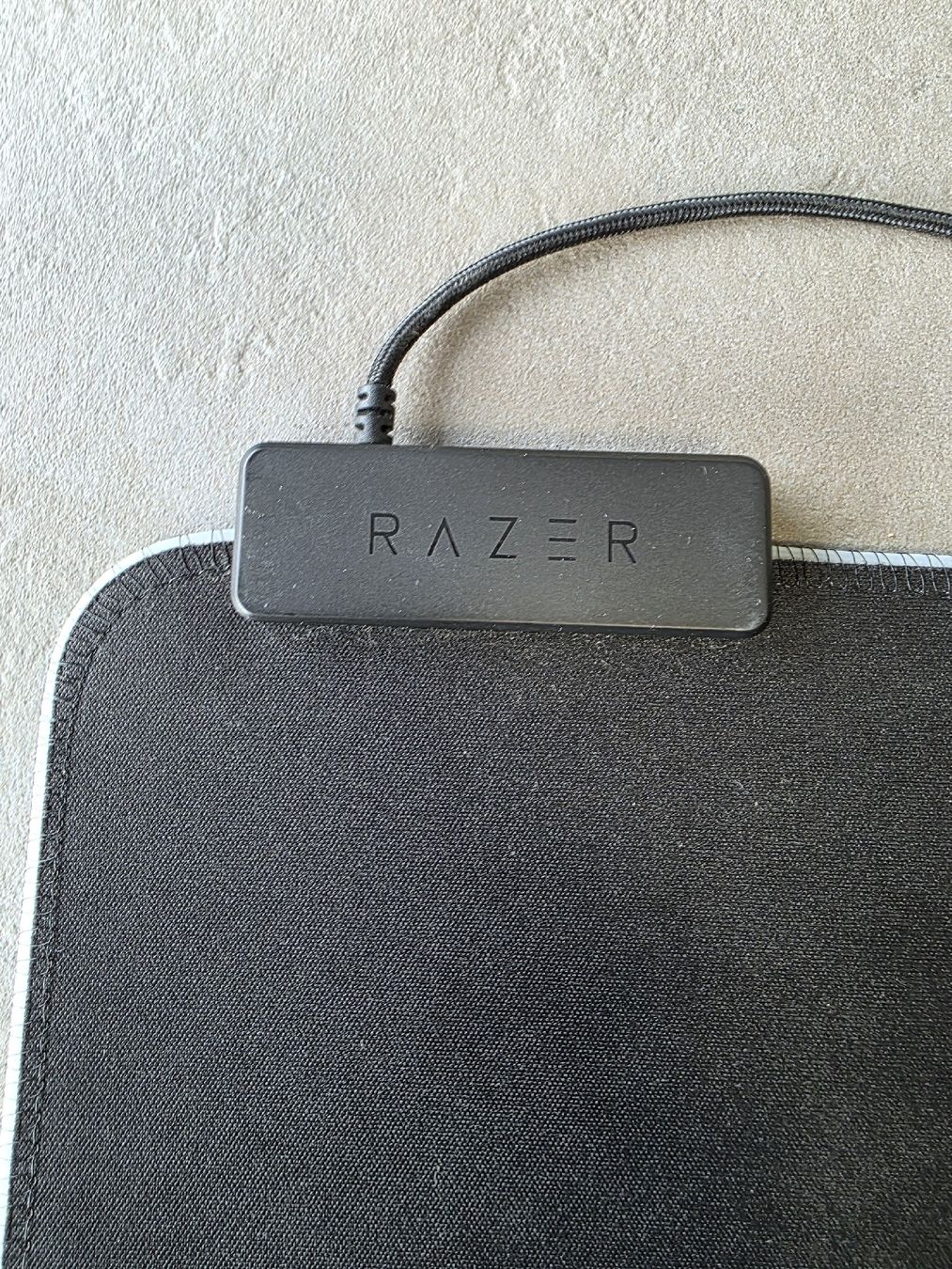 Razer Tappetini per mouse: Razer Goliathus Extended Chroma LED/RGB-Mausmatte. – Usato da Schlieren venduto da est_b2px 1
