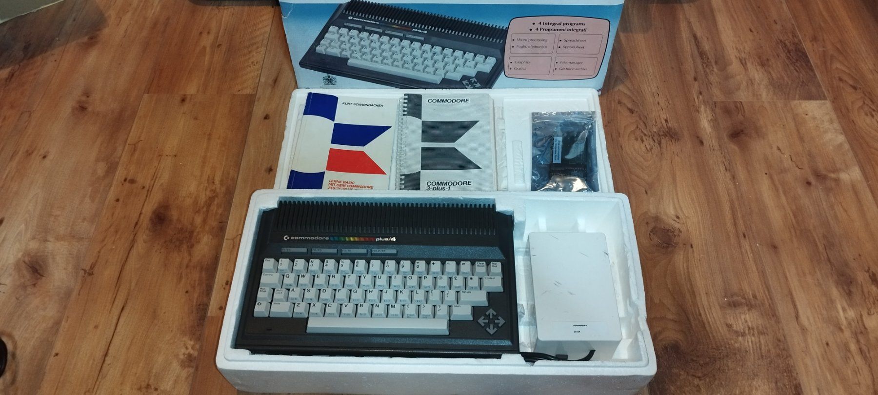 Commodore PCs: Commodore plus/4 – D'occasion à Domdidier par look80486 1