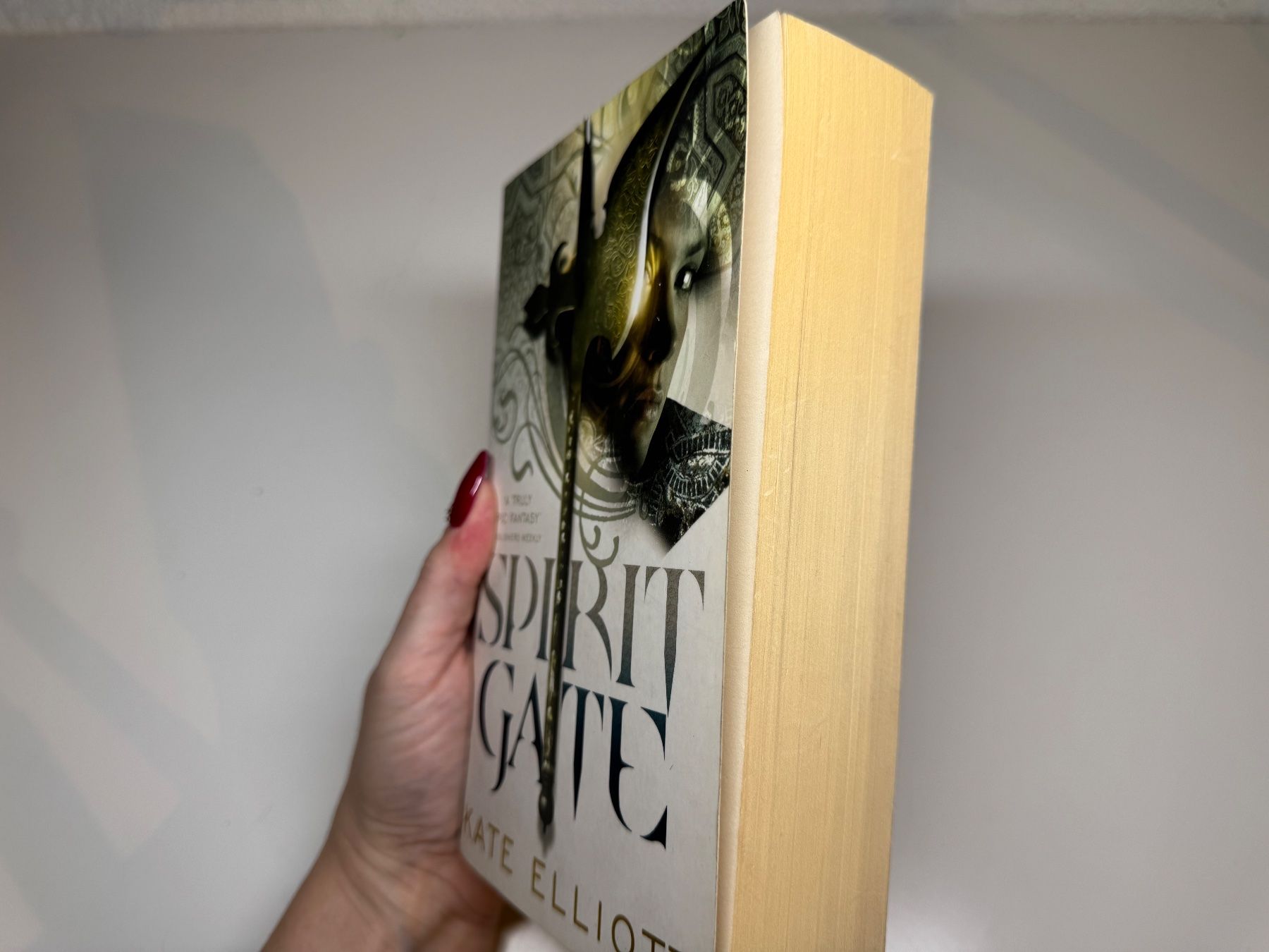 Libri: NOVEL: Kate Elliott, Spirit Gate – Usato da Grosswangen venduto da English_books 1
