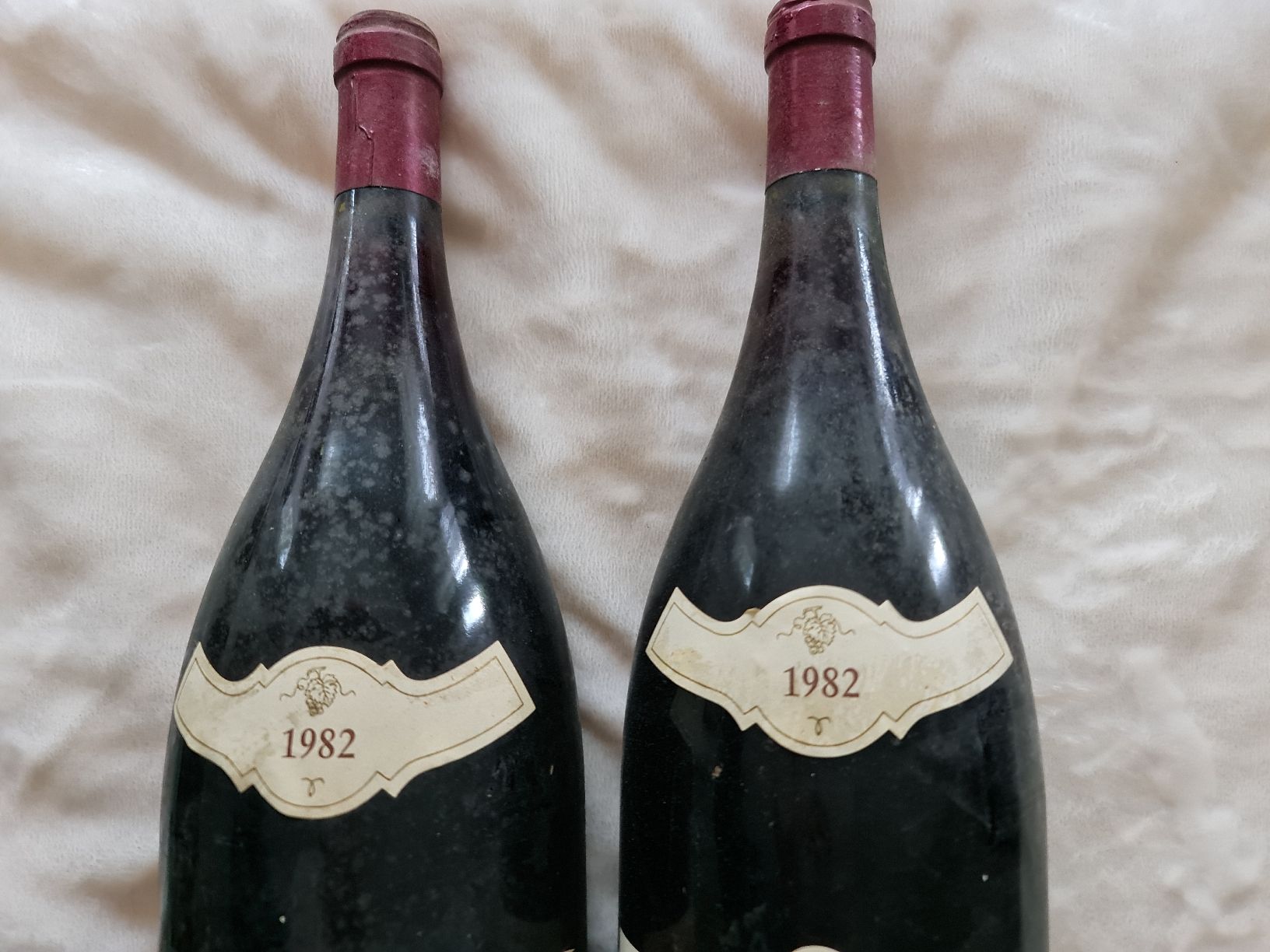 Vino: VOLNAY 1982 – Nuovo e nell'imballaggio originale da Ostermundigen venduto da zyswal 2