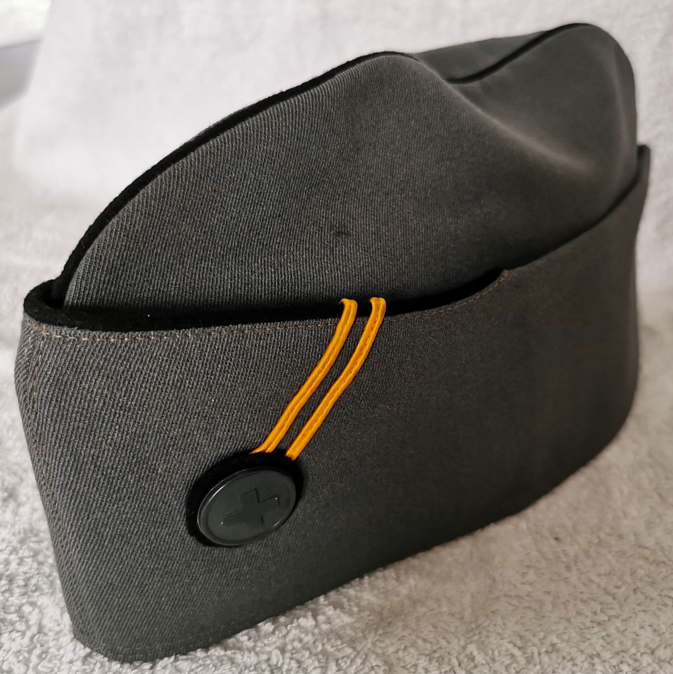 Schweizer Armee Uniformi: Feldmütze Oberleutnand – Usato da Eschenbach LU venduto da Holiday1