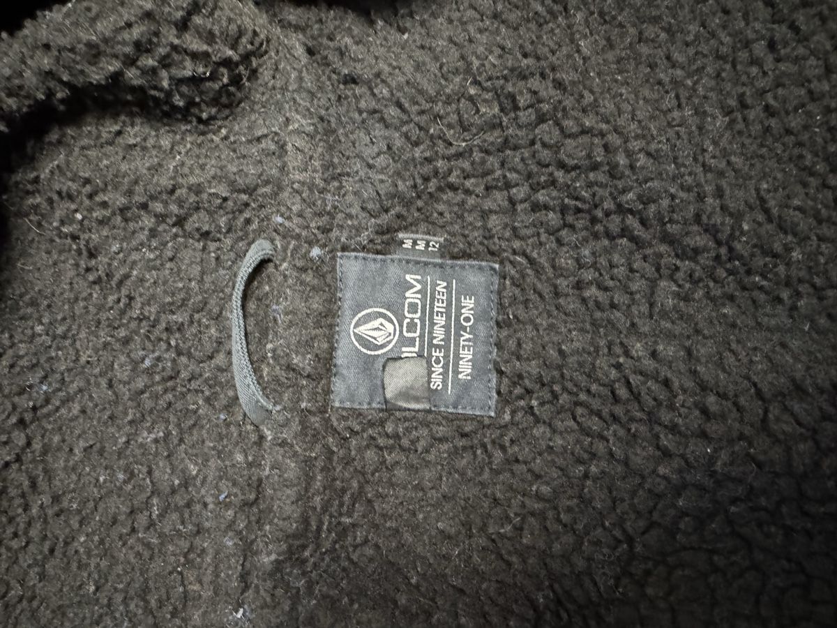 Volcom Vestes: Volcom Parka M – D'occasion à Rütihof par Mikarea 3