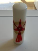 Kerze weiss mit rotem Muster(I30)