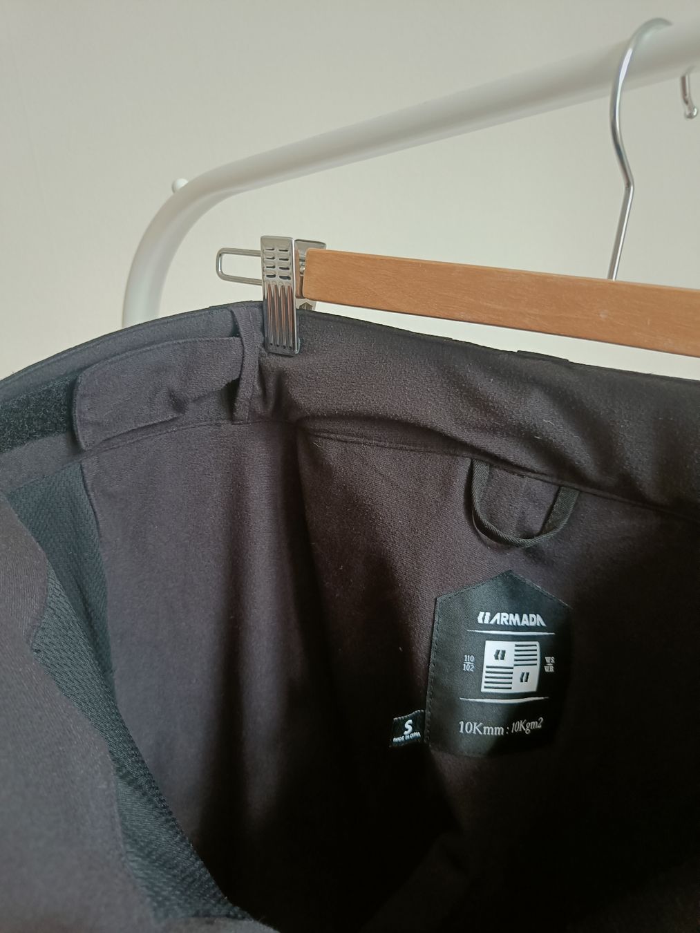 Armada Hosen: Skihose Armada – Gebraucht aus Luzern von noraelizabeth 6