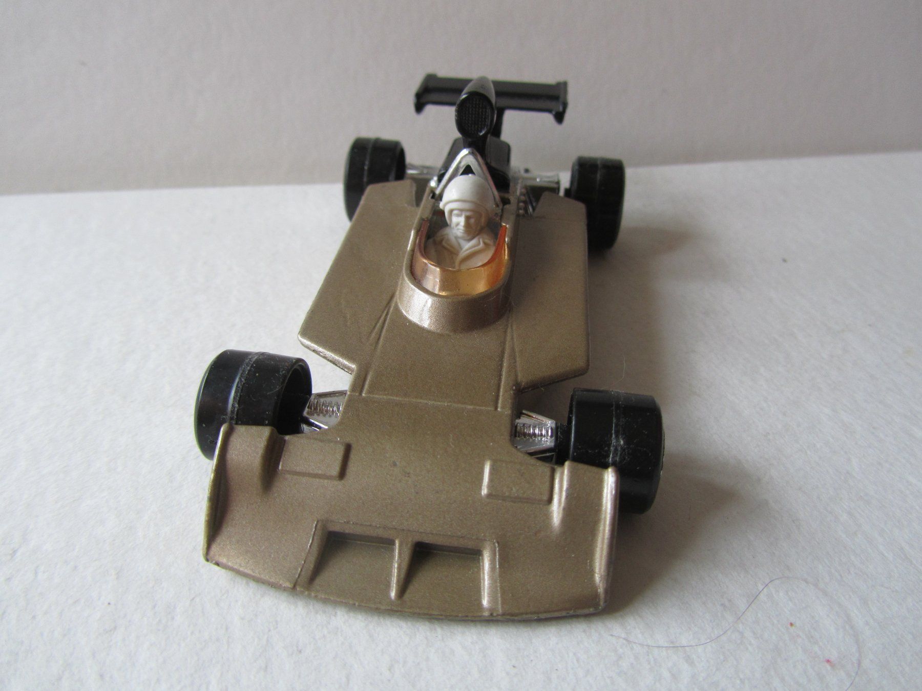 Matchbox Modellini d'auto: Surtees Formula 1, Matchbox Speed Kings, Nr. K-73 – Usato da Weiningen ZH venduto da dietsch57 1