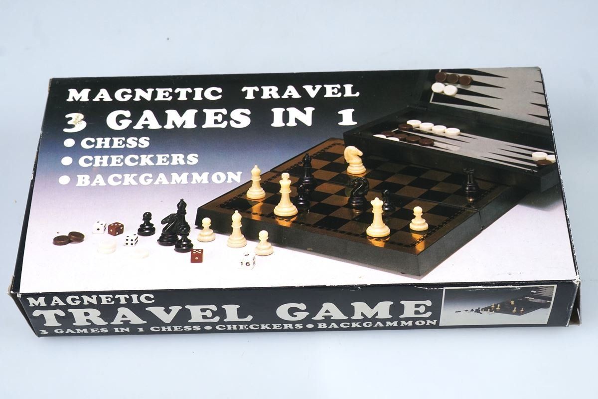 Giochi: 3er-Reisespielset (Schach, Dame & Backgammon) – Usato da Rüti ZH venduto da Restwert_Rueti_ZH 2