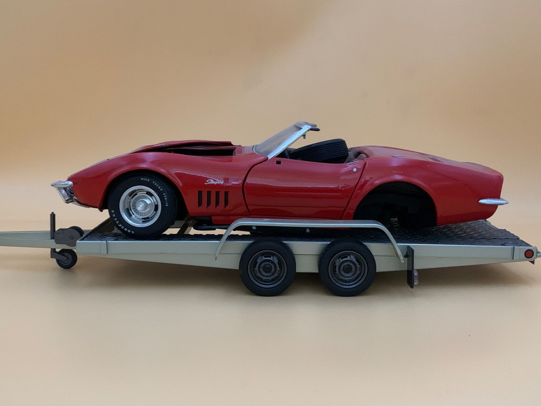 Chevrolet Modellini d'auto: 1969 Wrecked Corvette + Trailer 1:18 – Usato da Epautheyres venduto da LordSkull 3