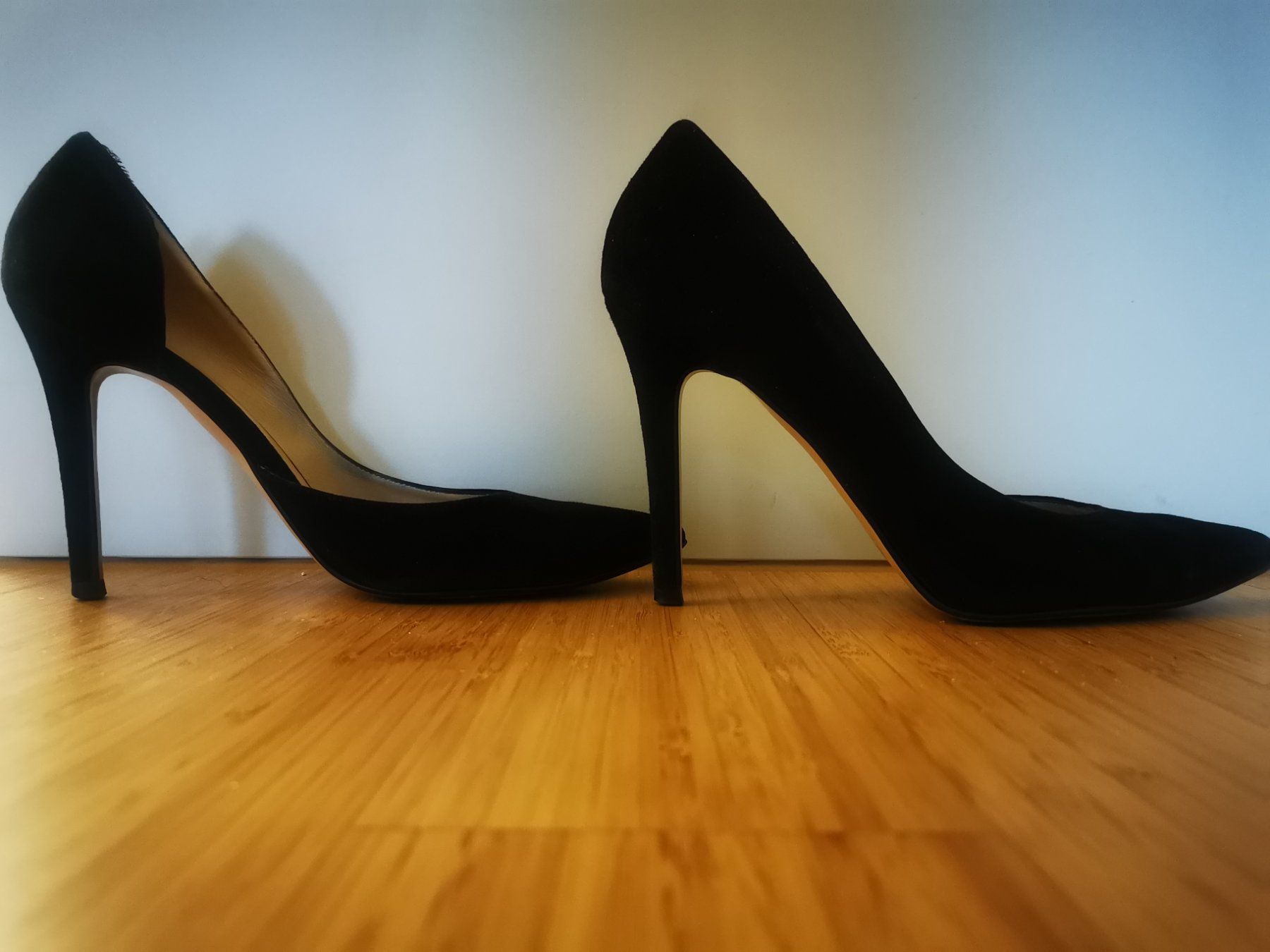 Damenschuhe: Schwarze Evita Wildleder Pumps, Gr. 39 – Gebraucht aus Niedergösgen von lil_s6k8 3