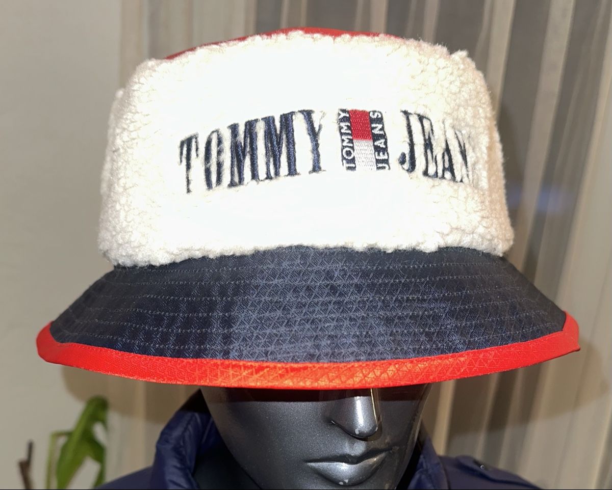 Tommy Hilfiger Copricapi, berretti & cappellini: TOMMY HILFIGER HUT NEU – Nuovo e nell'imballaggio originale da Unteraegeri venduto da MH203 5