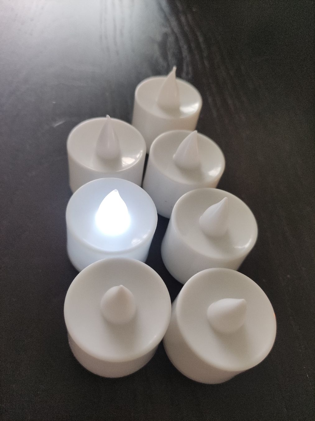 Candele: LED-Kerzen  – Usato da Siebnen venduto da Larya