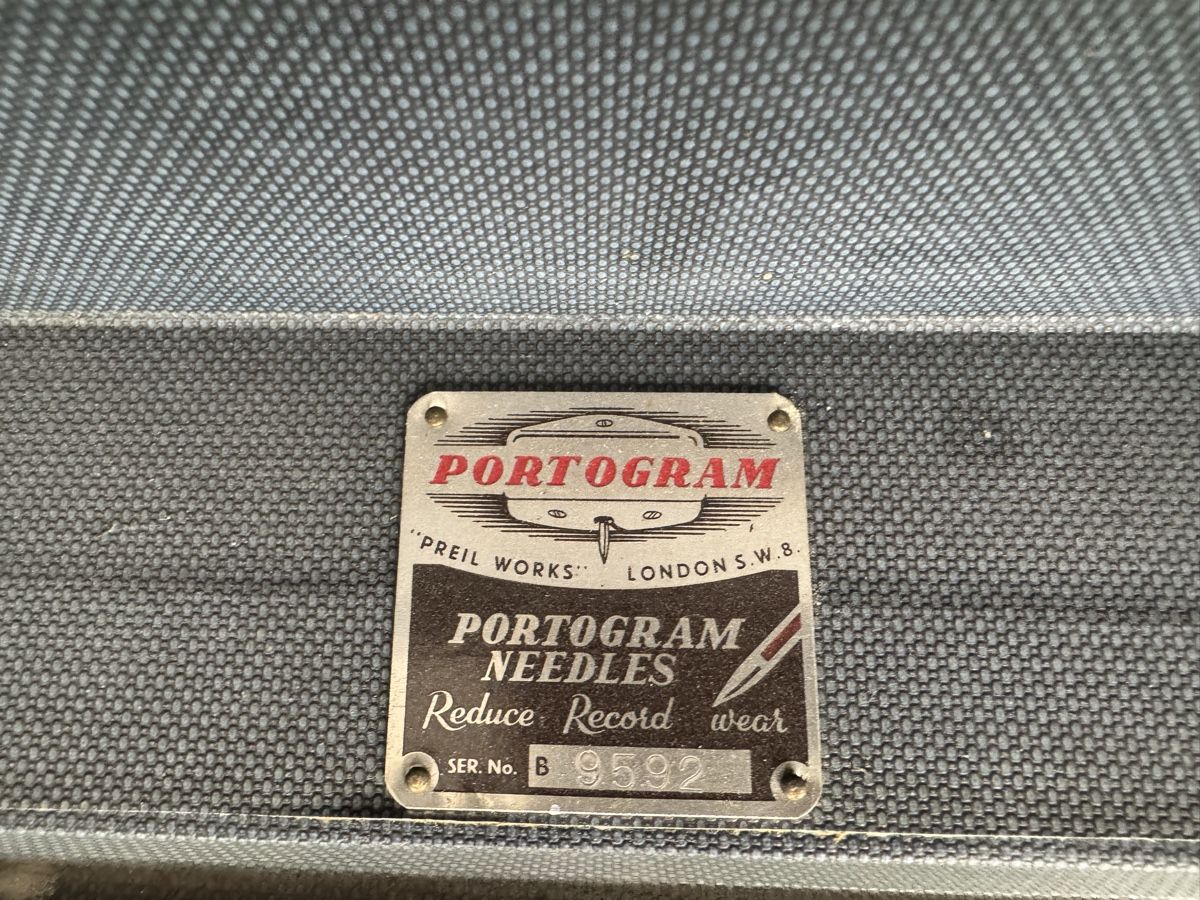 Giradischi: Portogram Plattenspieler – Usato da Reigoldswil venduto da pet_dj8f 1