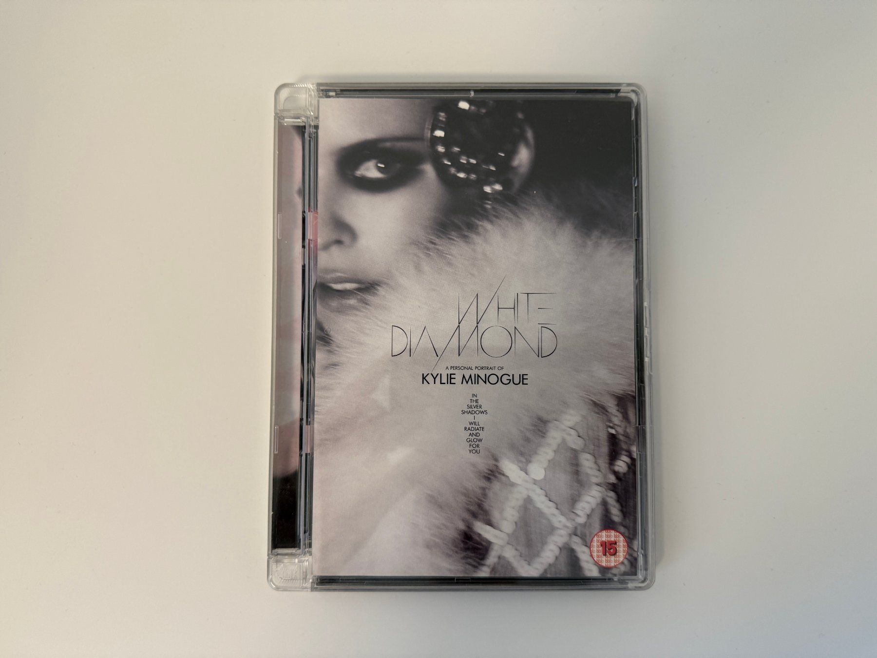 Tutti i DVDs: DVD, Portrait, "Kylie Minogue - White Diamond" – Usato da Sevelen venduto da driftar1942