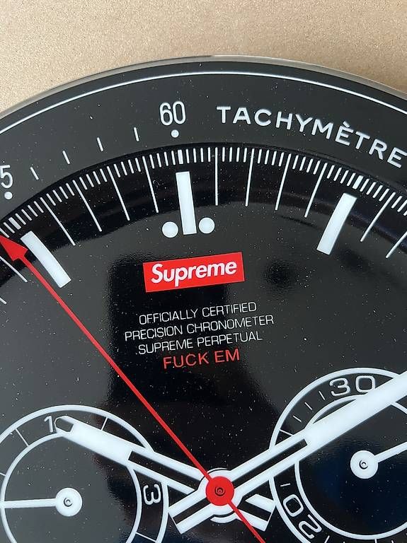 Piatti: SUPREME Watch Plate – Nuovo e nell'imballaggio originale da Basel venduto da REM3000 1
