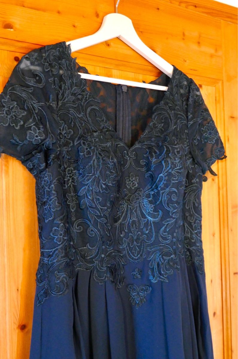 JJ’s House Kleider: Brautmutterkleid, Dark Navy – Neu und originalverpackt aus Eschikofen von anj_98vh